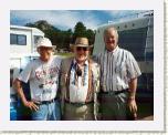 3GUYS * File written by Adobe Photoshop 4.0 * 640 x 495 * (58KB)